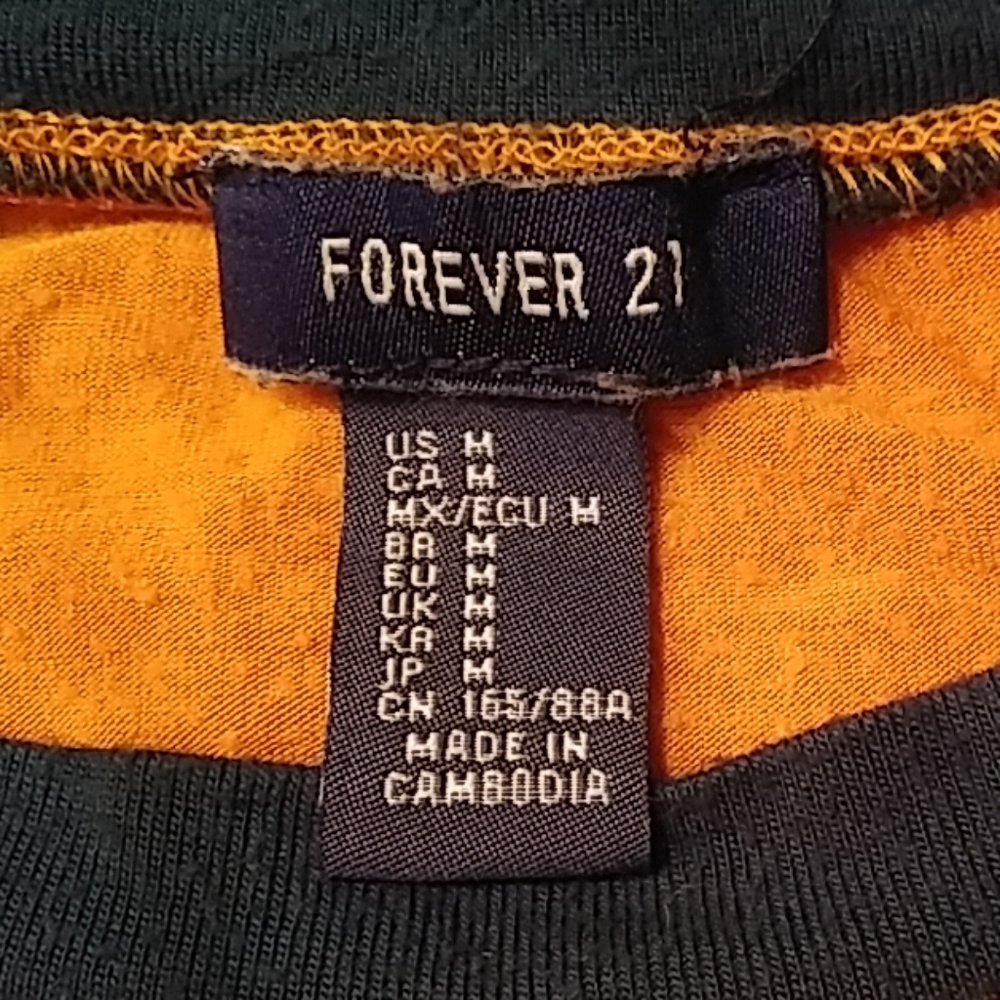 T-shirt - Picture 2 of 2